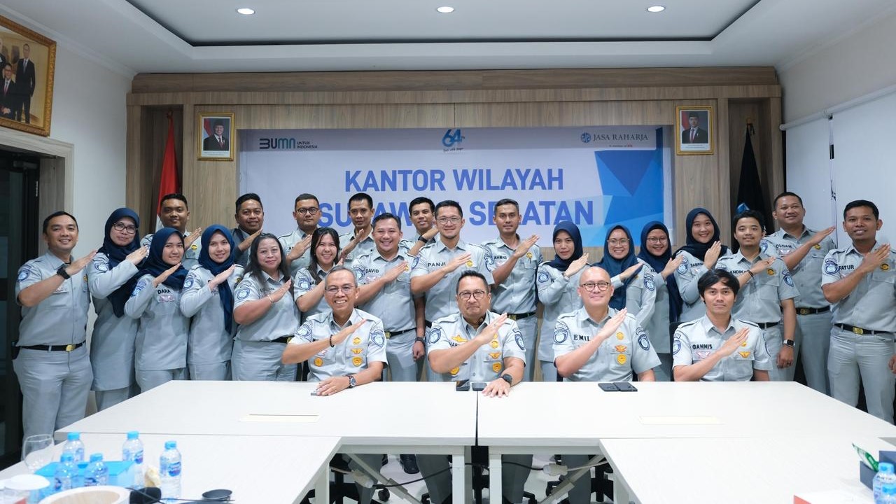 BN Direktur Kepatuhan dan Manajemen Risiko Jasa Raharja Harwan Muldidarmawan ketika kunjungan kerja