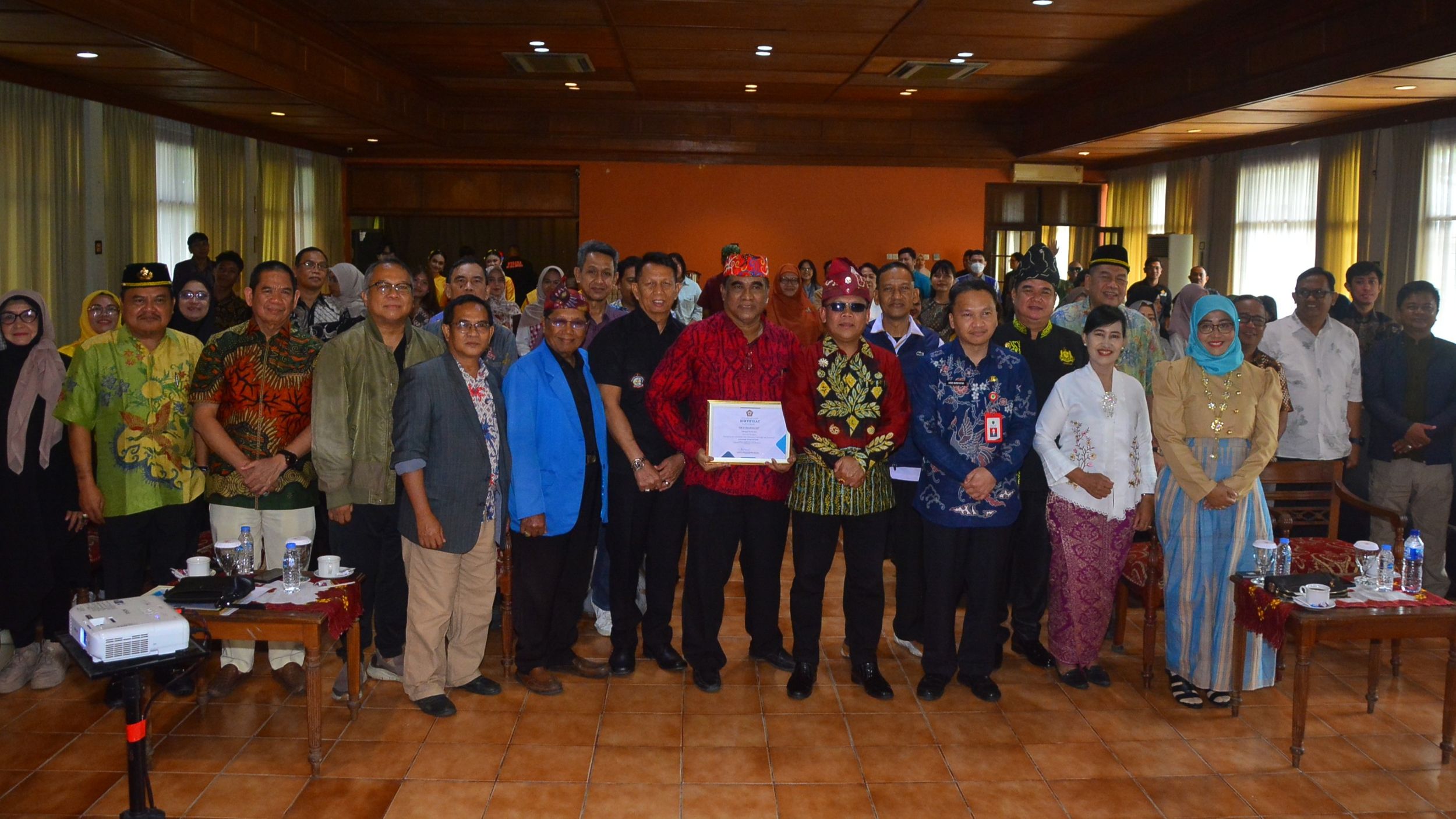 2500 PESERTA SEMINAR BUDAYA