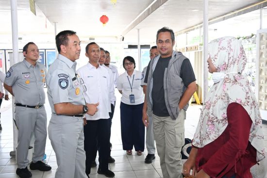 BN 550 Kunjungan kerja Direktur Utama Jasa Raharja ke Perum DAMRI Kemayoran